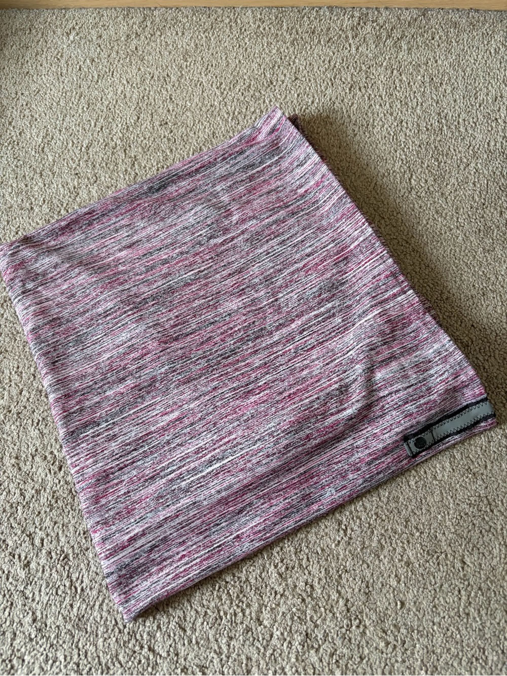 🎉 LULULEMON - Pink Vinyasa Scarf